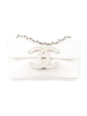 Chanel Mini Diamond CC Stitch Flap Bag | The Real Real, Inc.