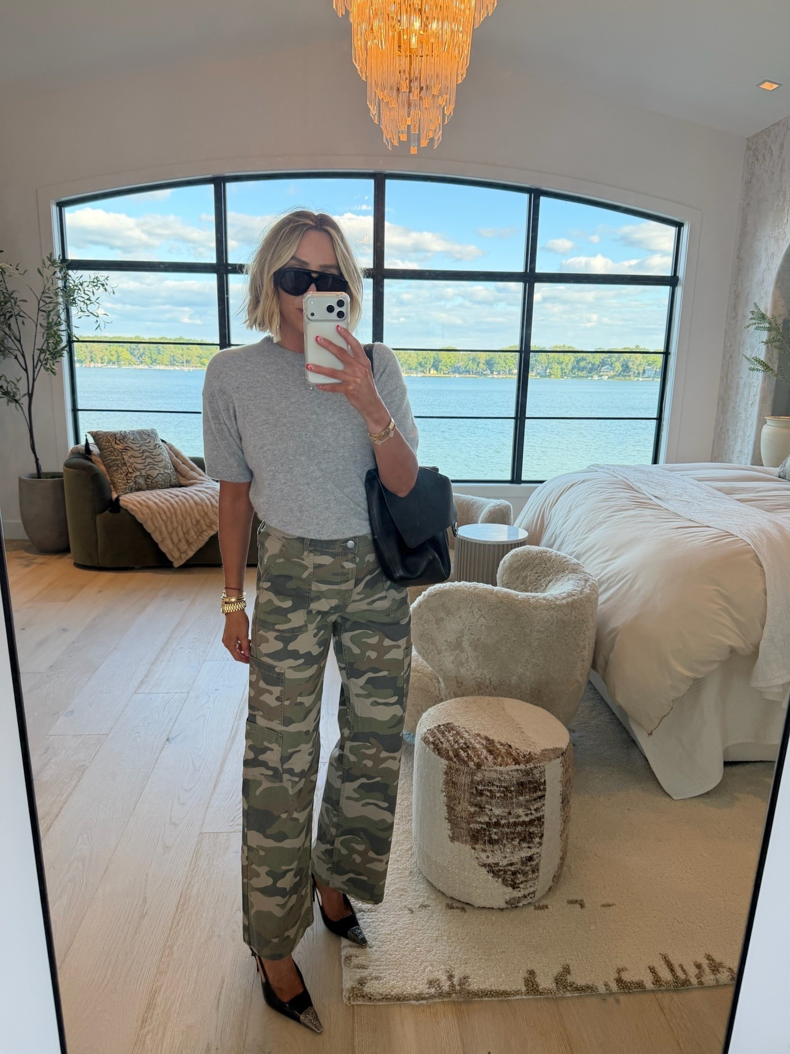 Viral camo pants are $14 right now 🤯🤯

#LTKootd #LTKSeasonal #LTKgrwm