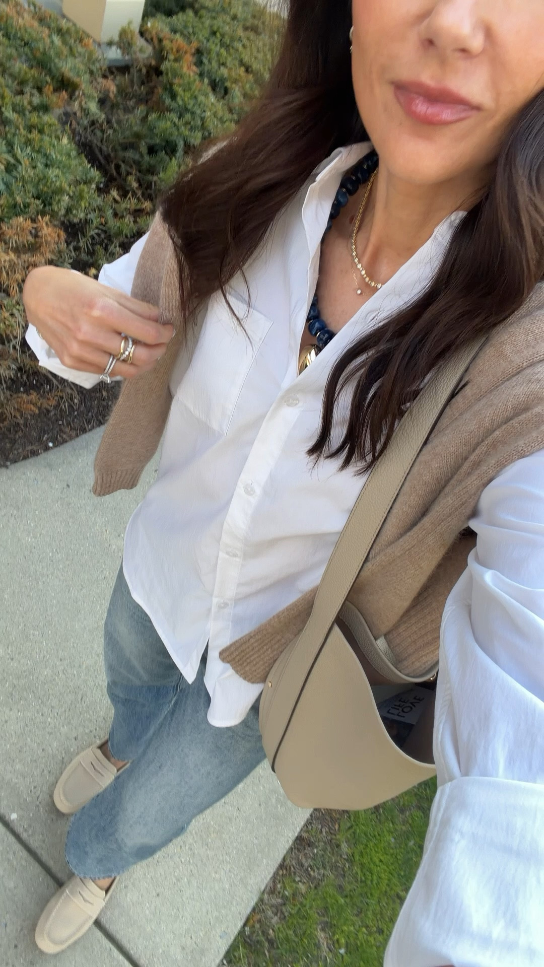 Wrinkle free white button down, I’m in xs 

#LTKootd #LTKdayinmylife #LTKgrwm