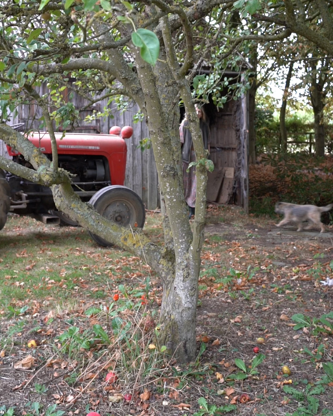 My transitional style is always dresses and leathers. This gilet is just perfect for that bit of warmth. Gorgeous and practical detailing

#LTKuk #LTKautumn