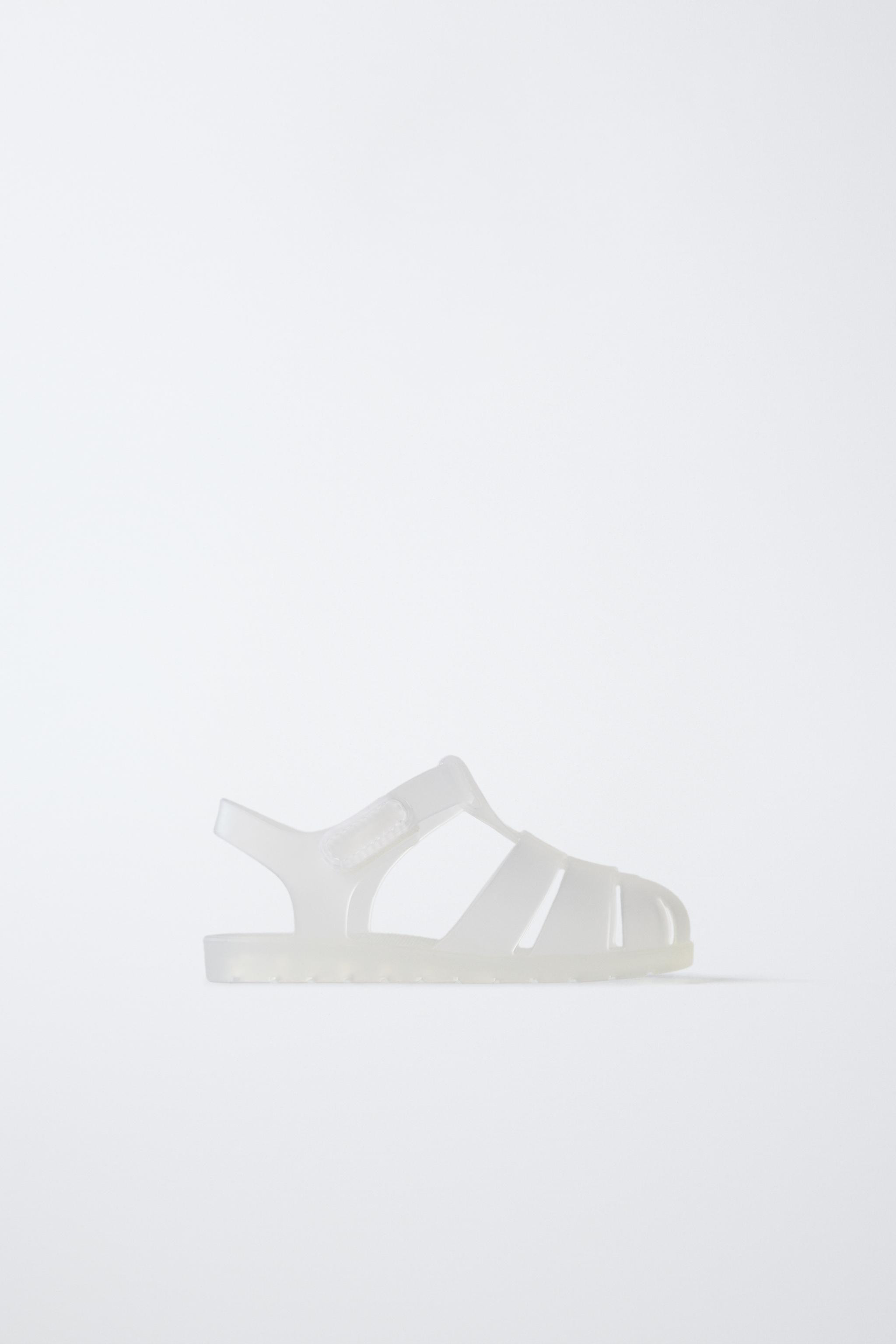 RUBBERIZED FISHERMAN SANDALS | Zara US