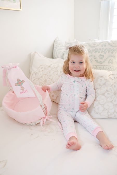 SALE ALERT!🐣🐇🍬 SomeBUNNY is ready for the Easter Bunny! ALL EASTER ON SALE! Get your Easter PJs and matching sibling outfits on SALE now! Plus you can use my exclusive code CHAPPLEBUNNY20 for an additional 20% off all Easter! Ends tonight!! Shop now!

#LTKkids #LTKfamily #LTKbaby