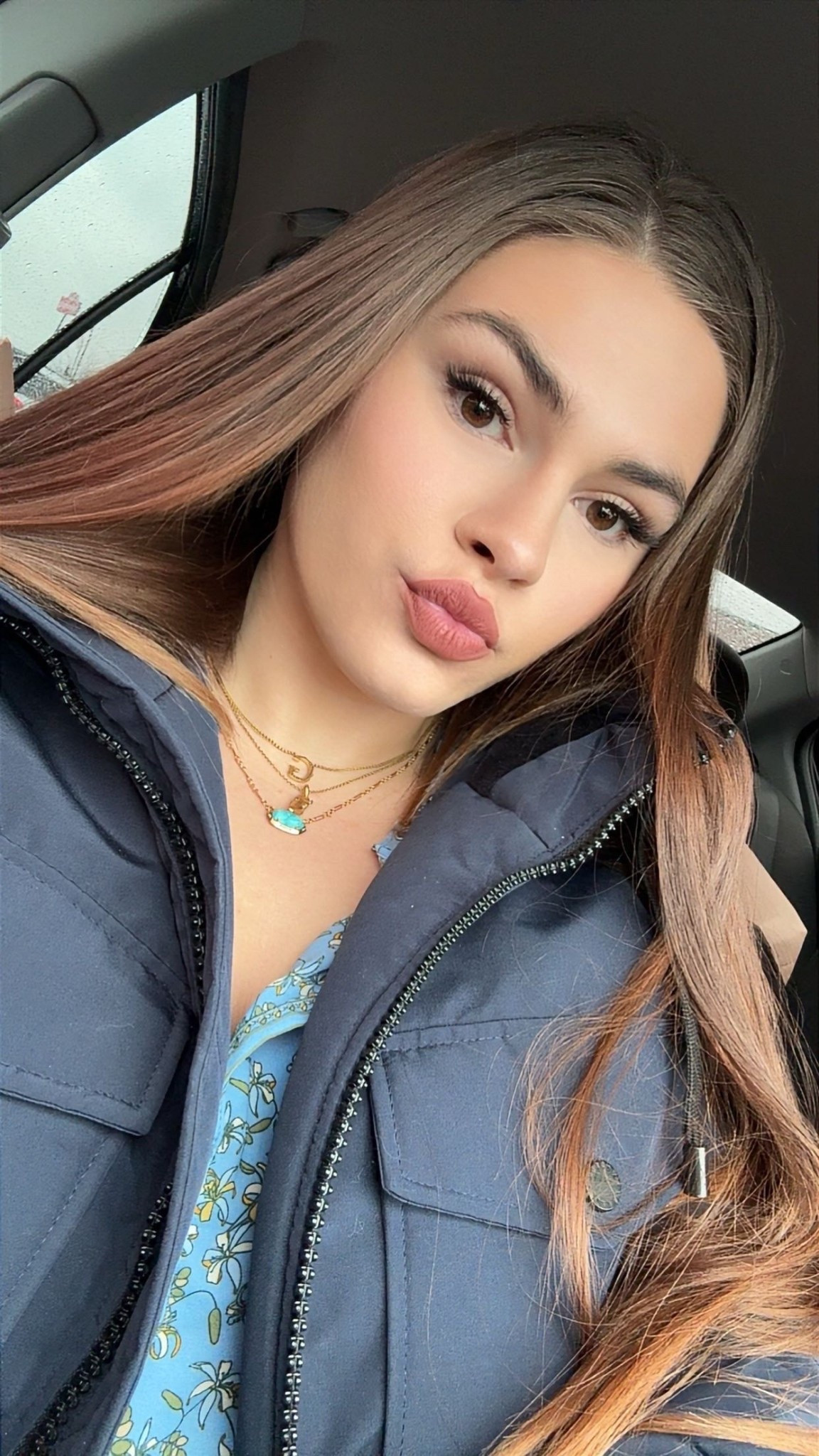 Obsessed with the necklaces!!🐴

#LTKOver40 #LTKU #LTKootd