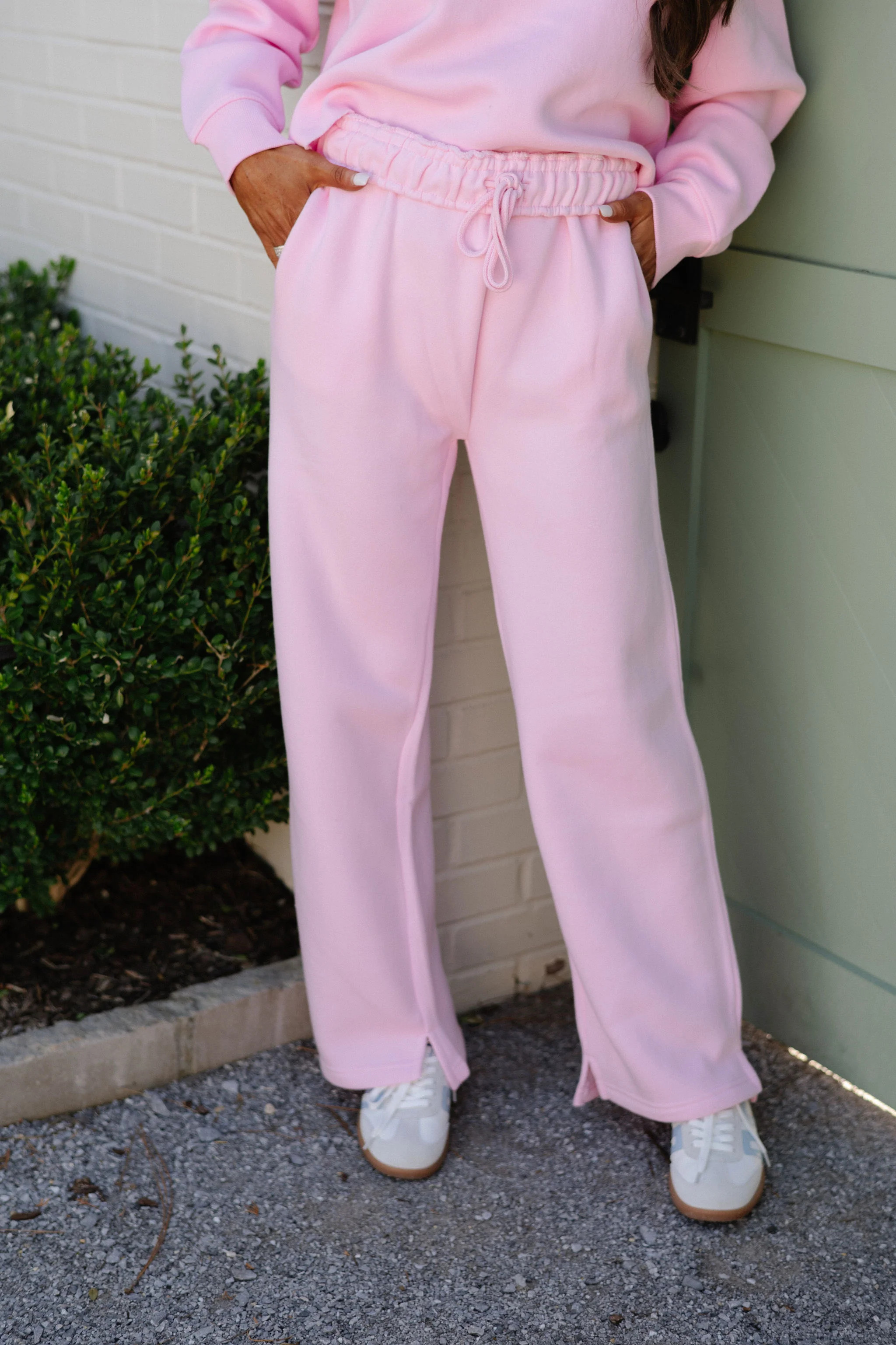 Essential Fleece Sweatpants-Pink | These Three
