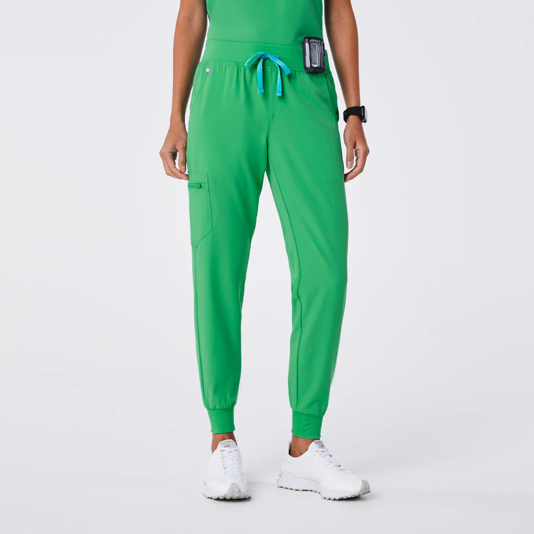 Zamora Jogger Scrub Pants™ | FIGS