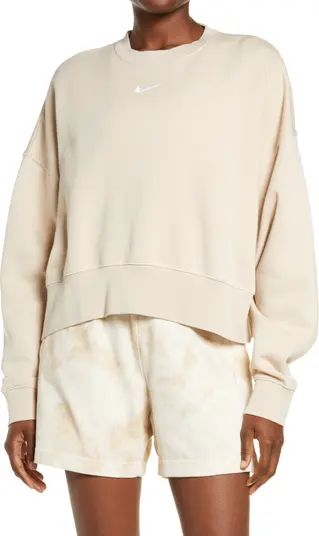 Sportswear Essential Oversize Sweatshirt | Nordstrom