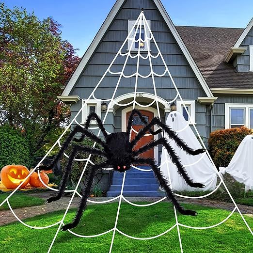 KUCHEY Halloween Decorations Outdoor 200'' Triangular Spider Web+47'' Giant Fake Spiders, Hallowe... | Amazon (US)