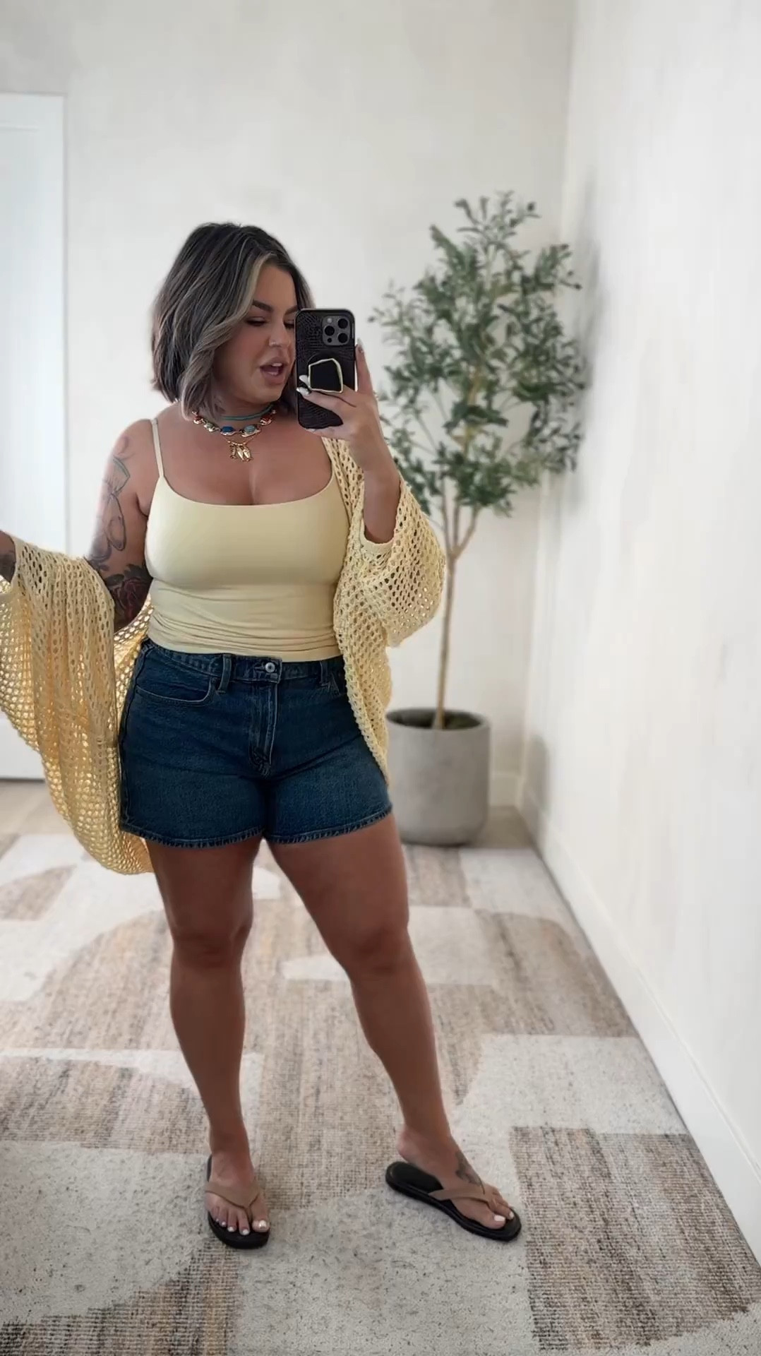 Shorts size up in both 
Walmart size 14 
Abercrombie size 32 
Tank L 
Cover up L 
Sandals tts 
#lookforless #walmart #abercrombie #shorts #curvy #midsize #LTKspringtrends

Follow my shop @shaynaslife on the @shop.LTK app to shop this post and get my exclusive app-only content!

#liketkit 
@shop.ltk
https://liketk.it/654uJ

#LTKootd #LTKMidsize