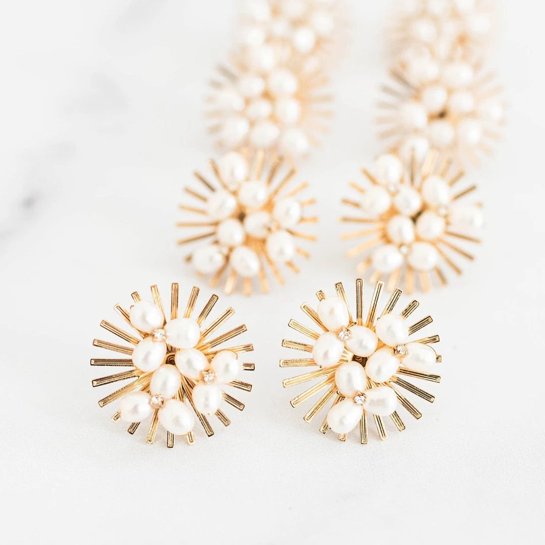 Sunburst Pearl Studs - Etsy | Etsy (US)