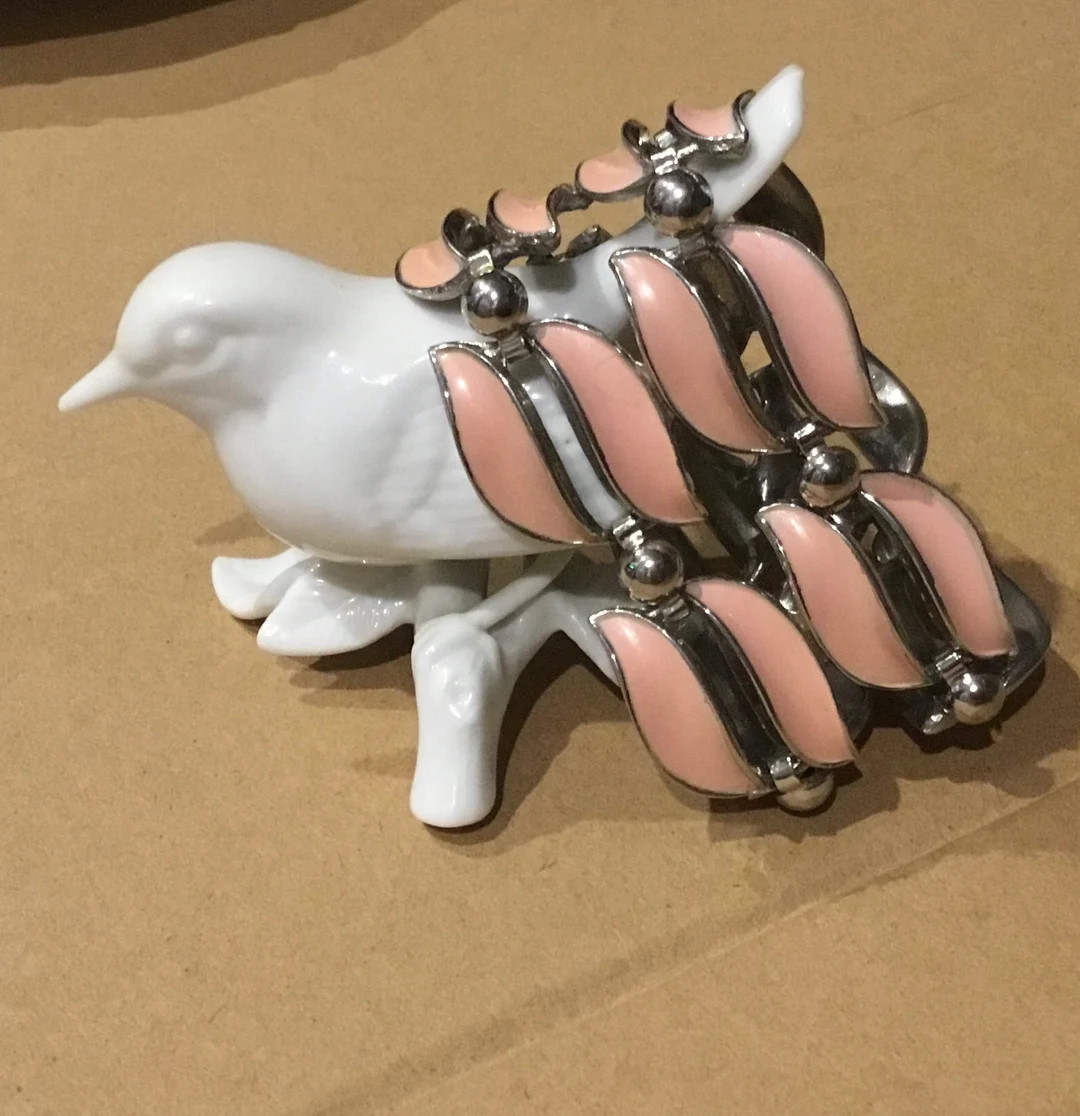 Vintage Wide Link Bracelet Light Pink Enamel Silvertone - Etsy | Etsy (US)