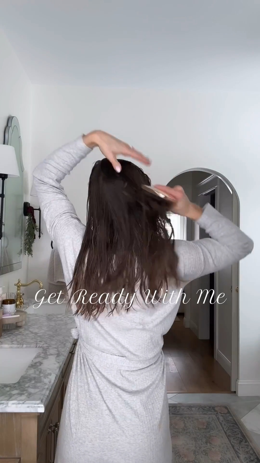 GRWM 🫶🏻

#LTKBeauty #LTKmomlife #LTKgrwm