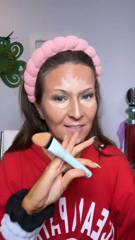 Favorite concealer & concealer brush

Concealer shade: 40NN

Makeup technique, makeup brush, concealer brush 

#LTKFind #LTKunder50 #LTKbeauty