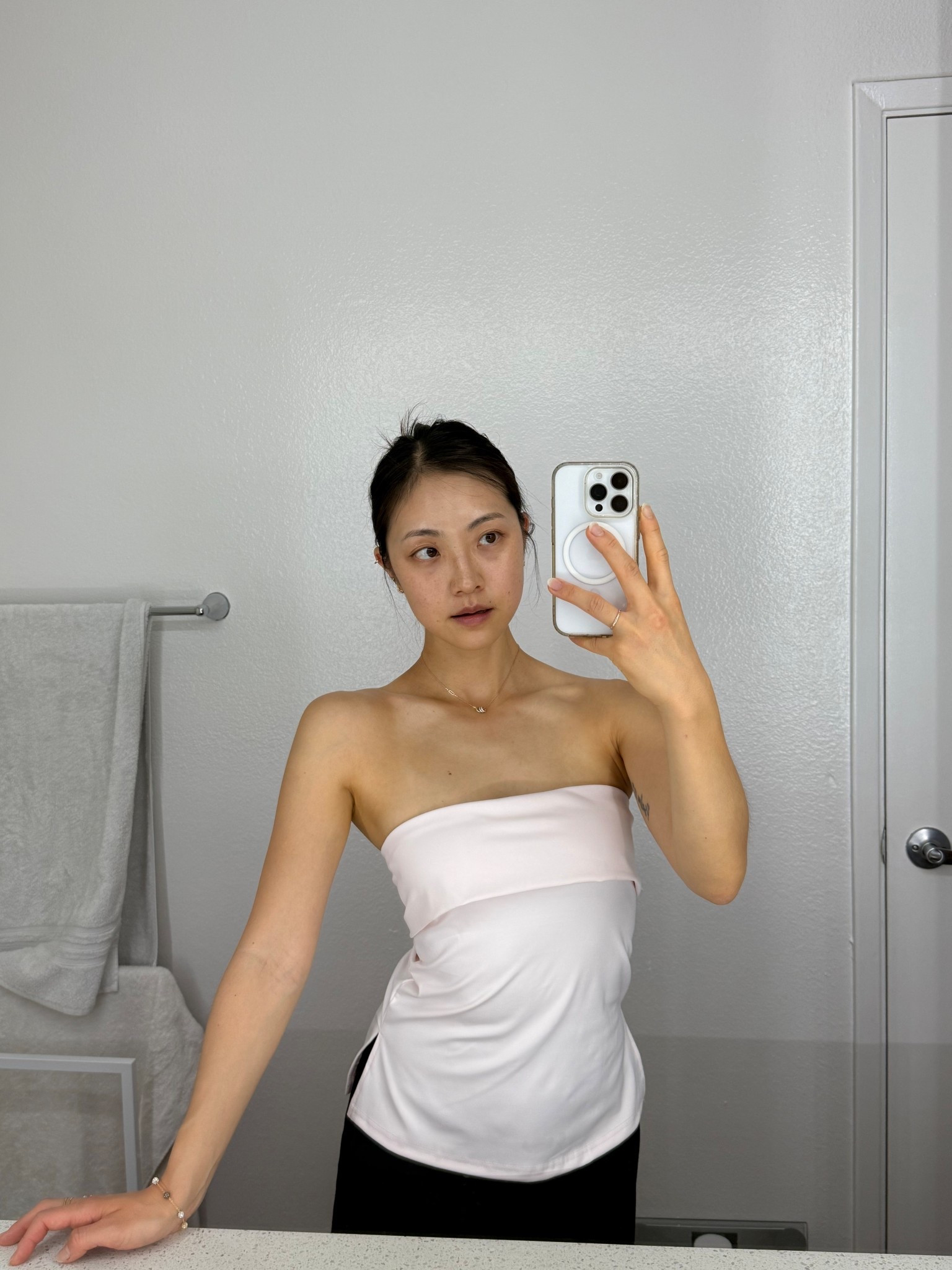 the cutest tube top for any occasion 

#LTKkorea #LTKstyletip #LTKsummer