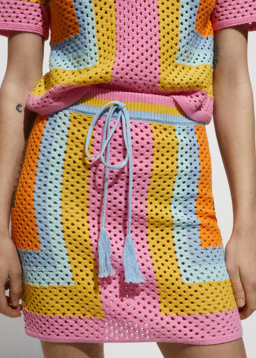 Crochet mini skirt with bow fastening | MANGO (US)