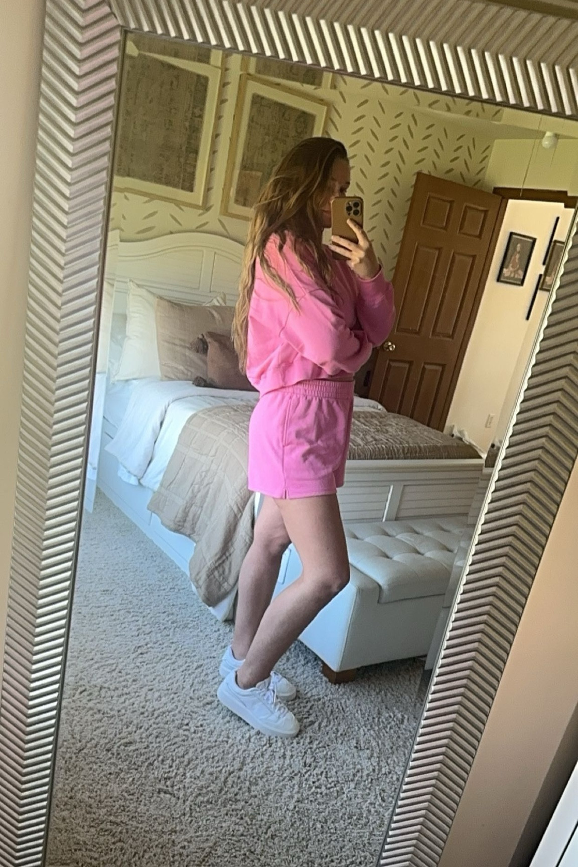 Love a good comfy set

#LTKtravel #LTKActive #LTKshoecrush