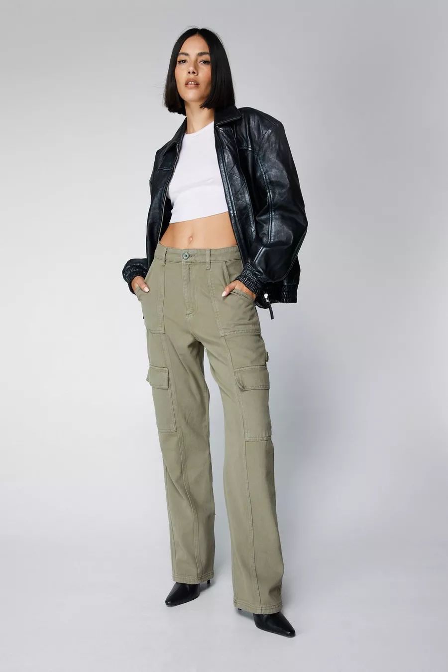 Twill Utility Straight Leg Cargo Pants | Nasty Gal (US)