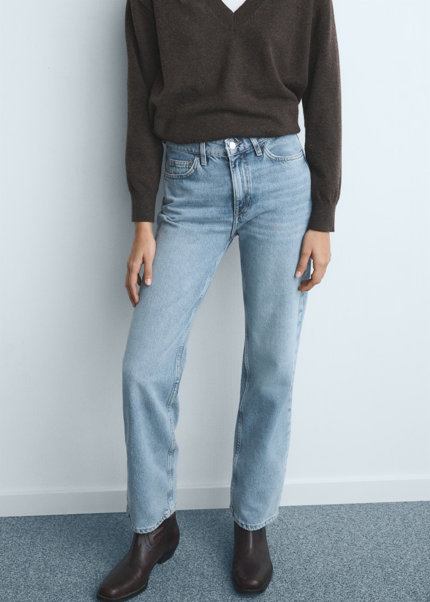 Matilda medium-rise straight-fit jeans | MANGO (UK)