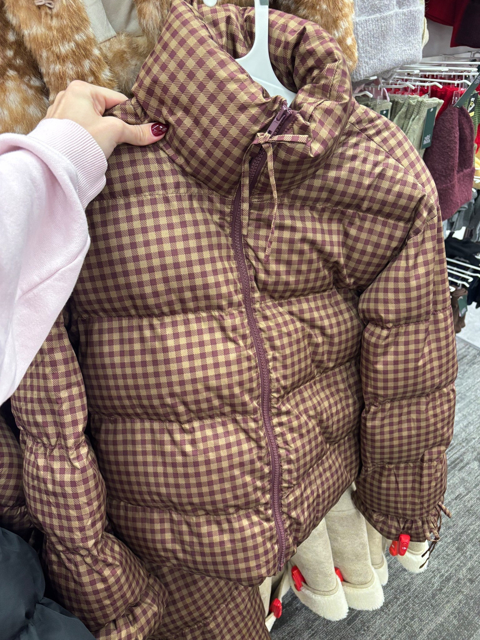 checkered puffer coat

puffer coat, women’s puffer coat, women’s jacket

#LTKSeasonal #LTKGiftGuide #LTKHoliday