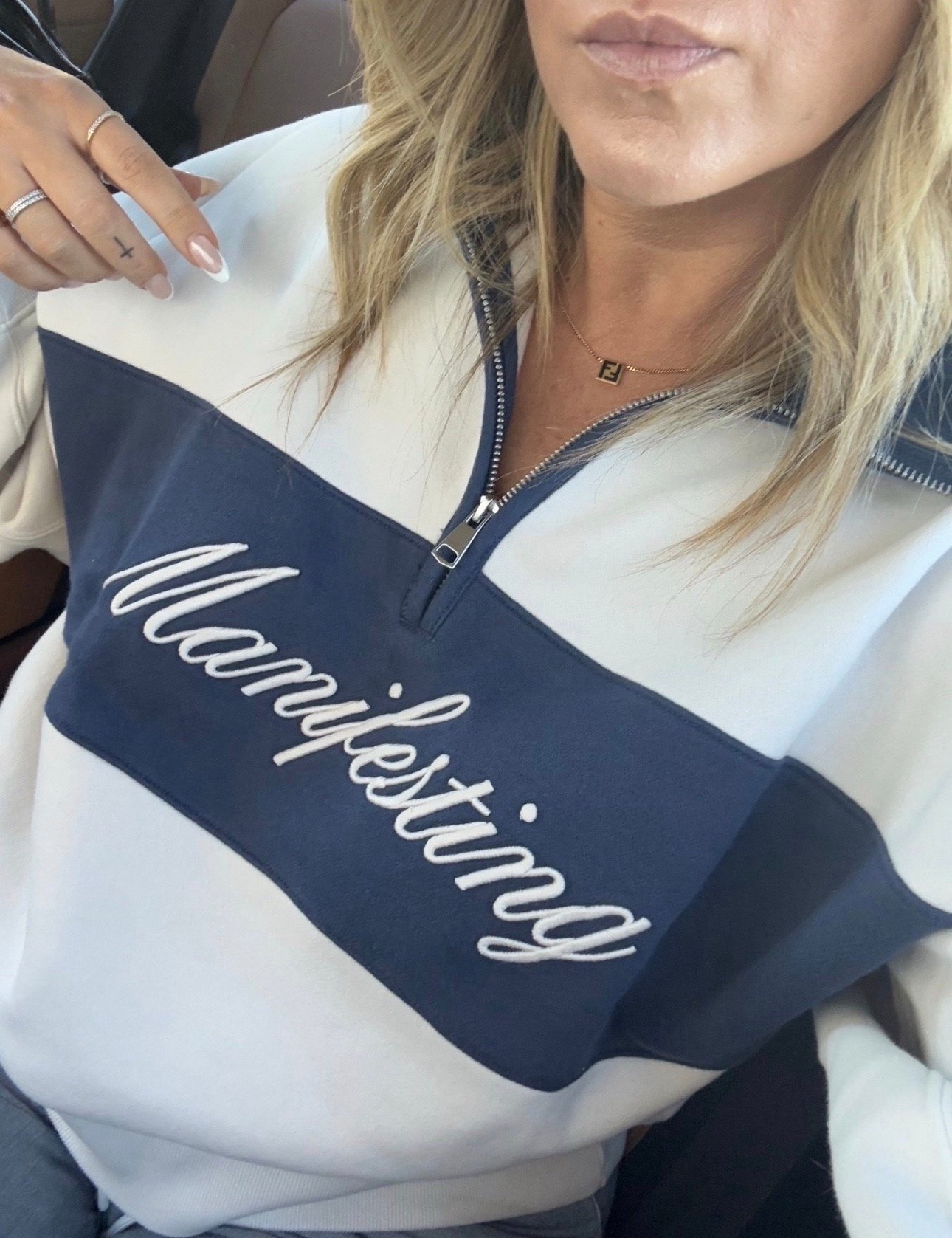 I love this sweatshirt 😍 

Sweatshirt 
Outfit

#LTKootd #LTKOver40 #LTKMidsize