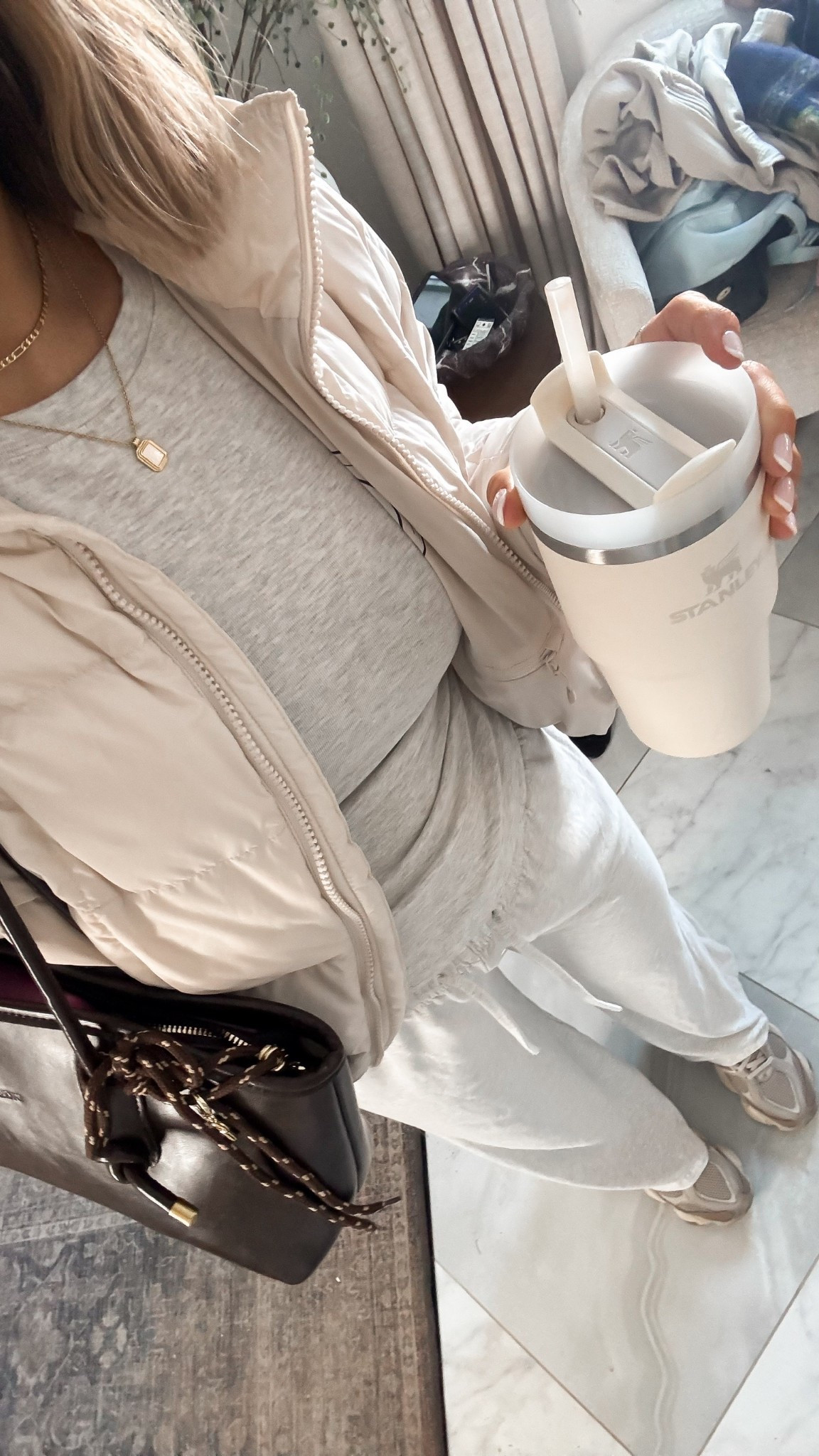 Casual OOTD for errands. 🤍

#LTKootd #LTKmomlife #LTKSeasonal