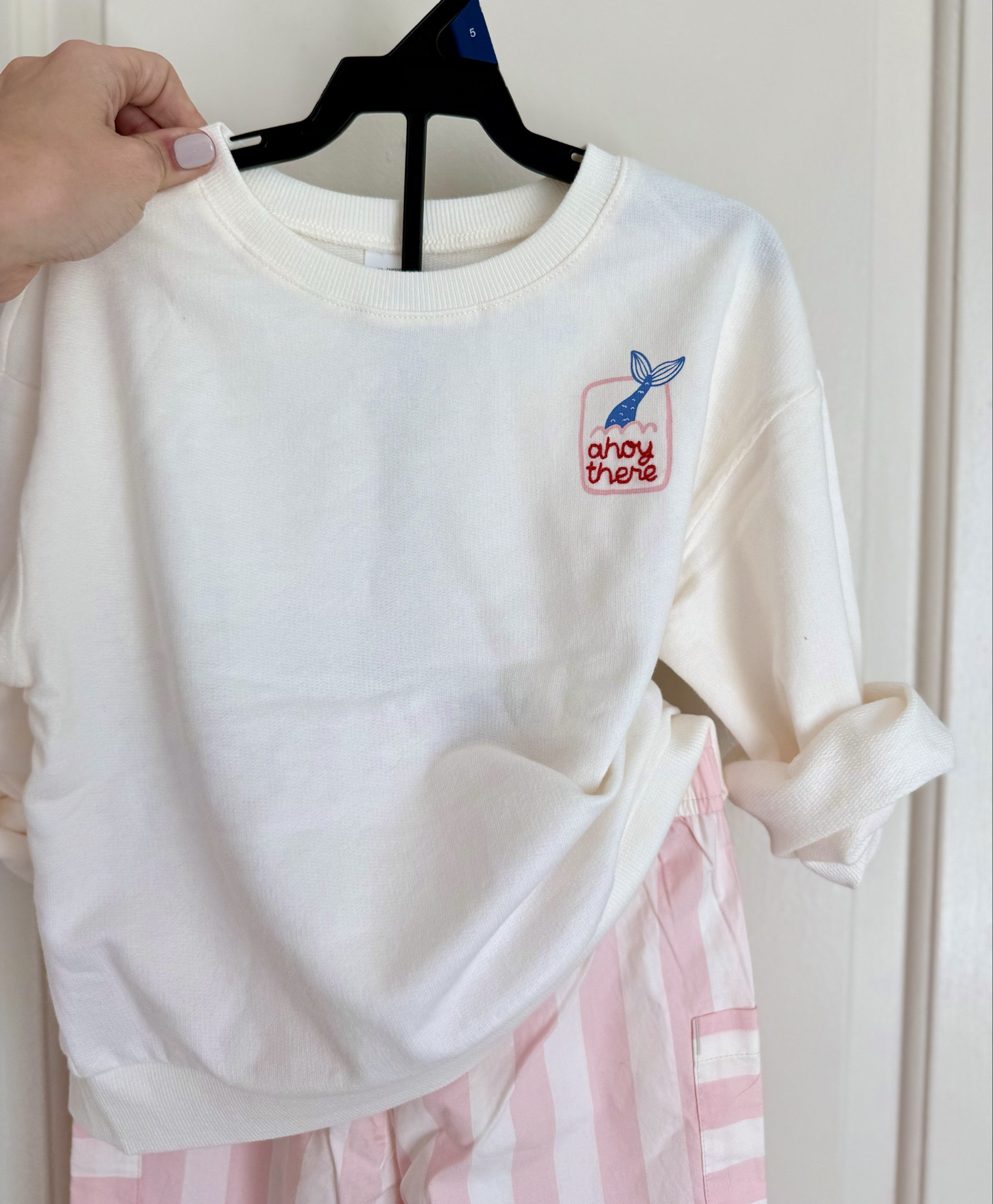 The cutest little girls’ beach outfit from Carter’s new Coastal Bound collection 😍🏝️ so cute for the beach! 
-
#walmart #walmartfind #walmartmom #girlfashion #girlstyle #springclothing #kidsfashion #kidstyle #girlmom #toddlergirlfashion #toddlergirlstyle