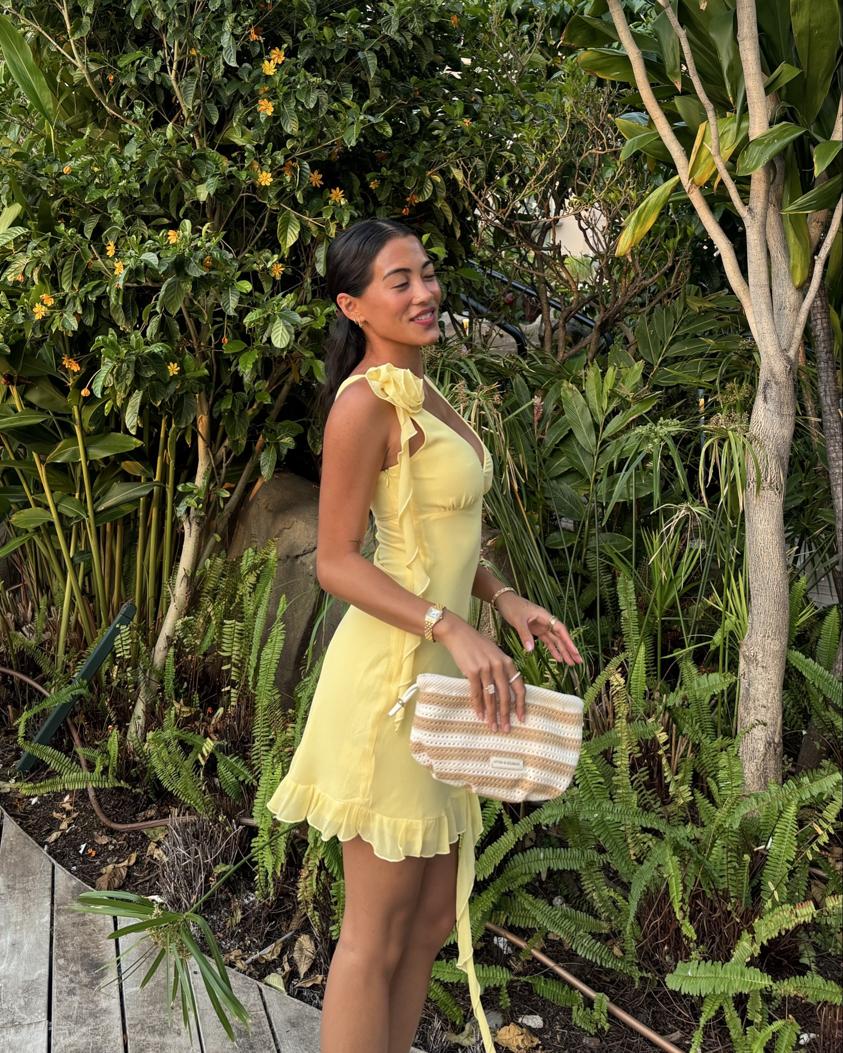 yellow 🍋🌼💛 (exact dress is the Like That Mini Dress from Whitefox)

#LTKPetite #LTKStyleTip #LTKTravel