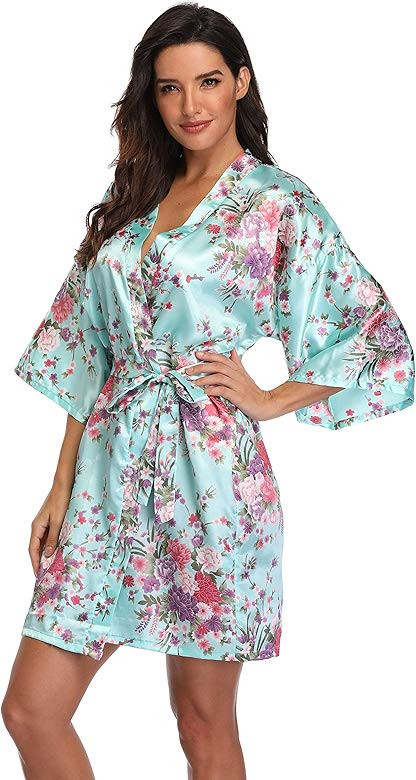 Mignon Cromwell | Amazon (US)