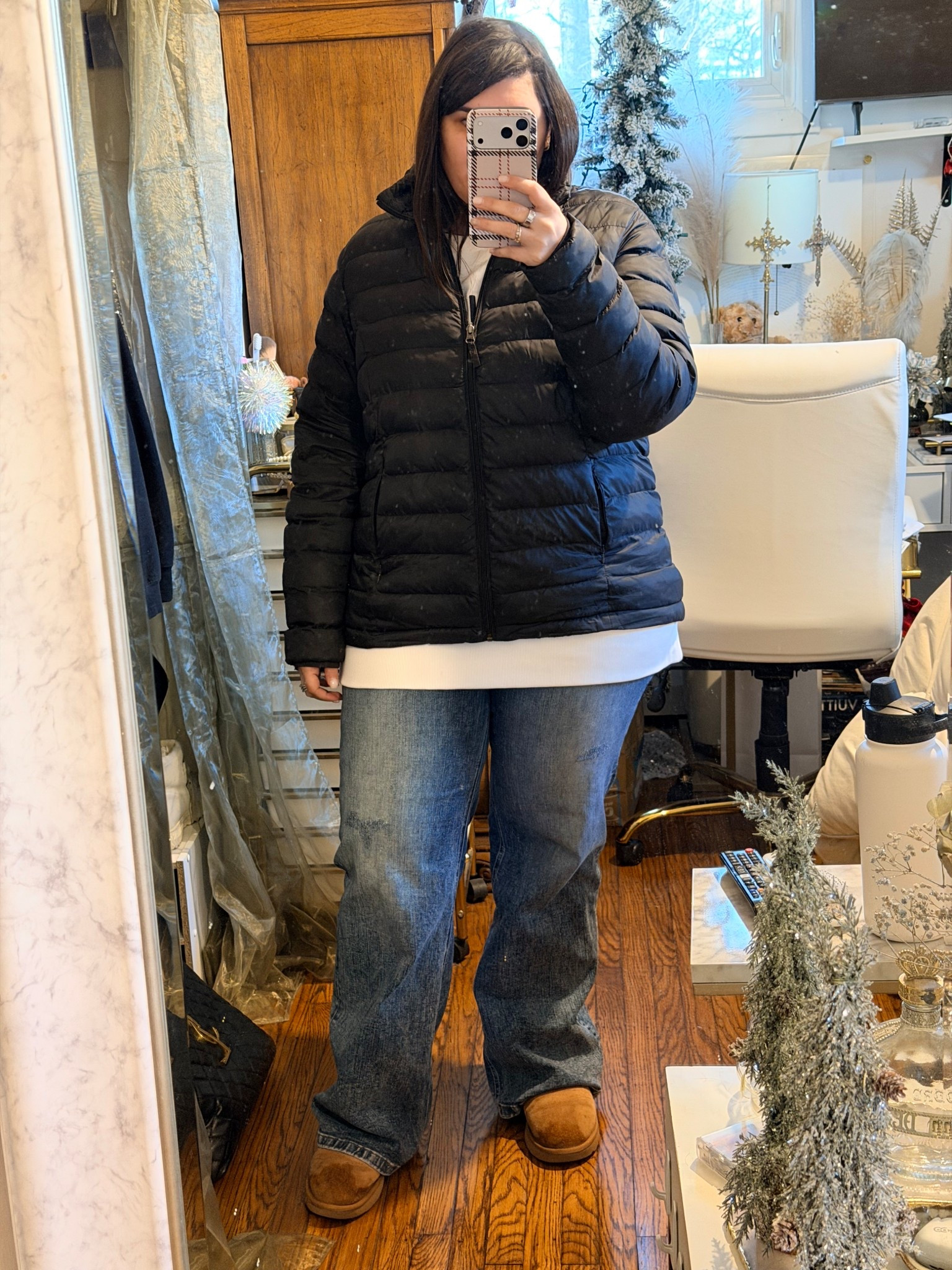 Love this puffer coat. I should prob buy it another color at this point 

#LTKMidsize #LTKootd #LTKSeasonal