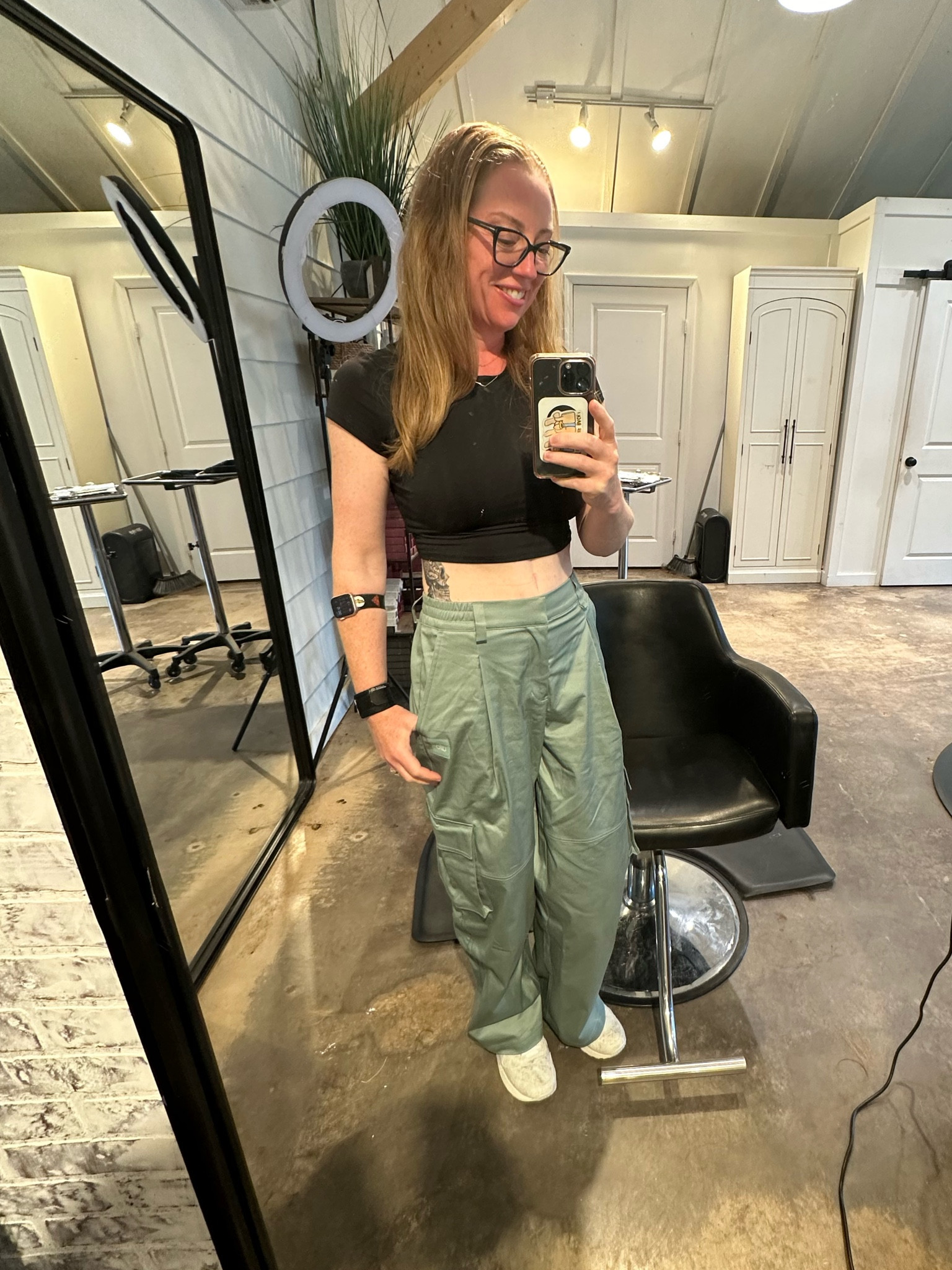 Cutest Alo Yoga pants and fit 🩷

#LTKActive #LTKSummerSales #LTKSeasonal