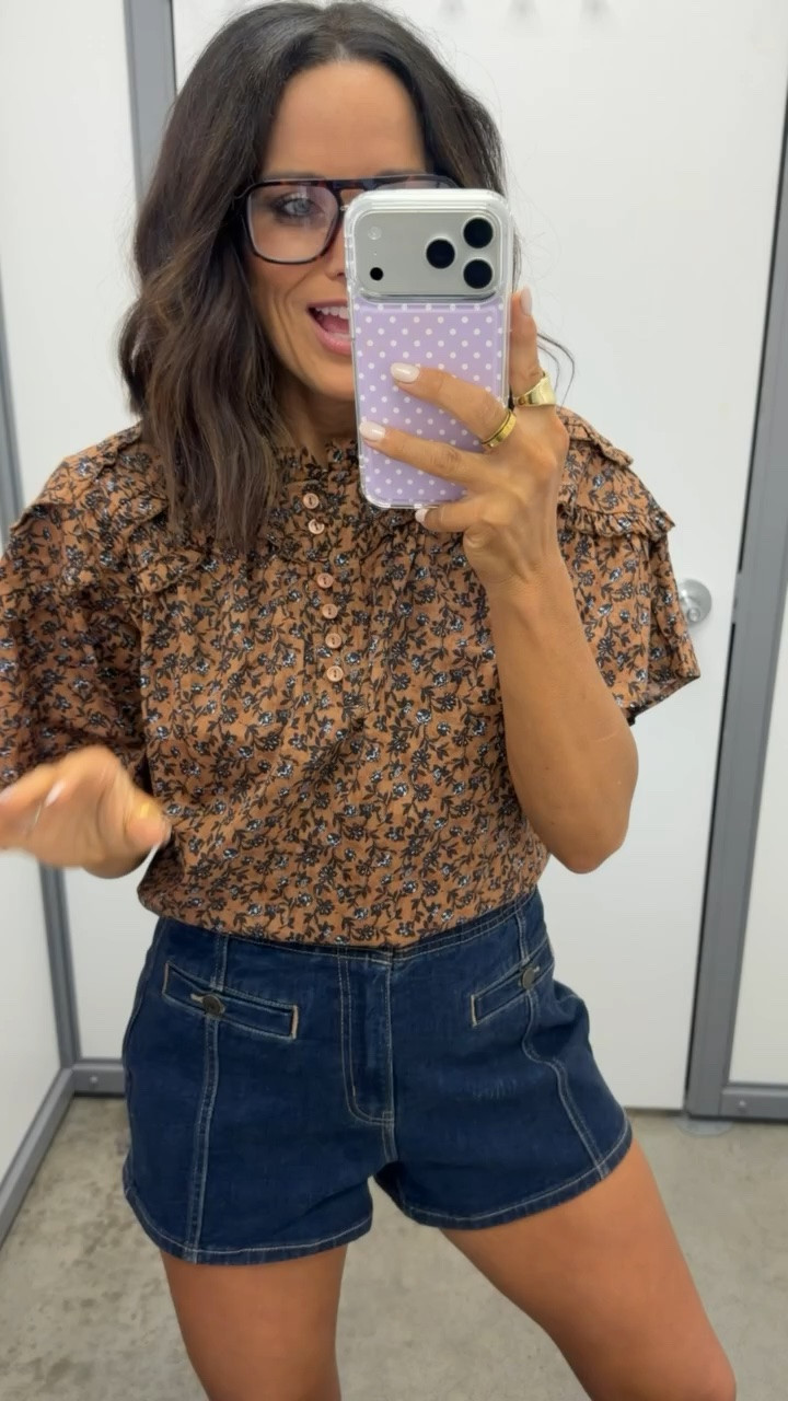 Walmart is giving major Anthro vibes with this one 😍 the print + button details are SO cute!

@Walmart 

#WalmartFinds #WalmartFashion #WalmartStyle #AnthroVibes #AffordableFashion #LTKFinds #LTKStyle #LTKCreator #FallFashion #FallStyle

#LTKxWalmart #LTKPetite