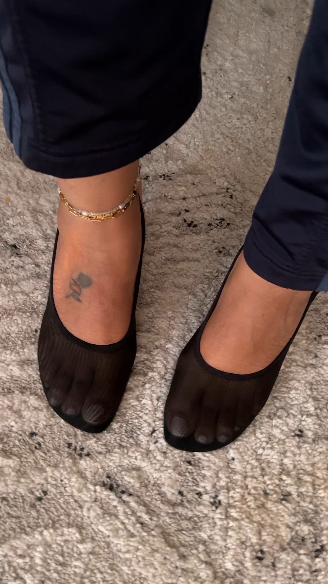 mesh + slingback w/ a cute lil heel

#summer #whatimwearing

#LTKStyleTip #LTKU #LTKShoeCrush