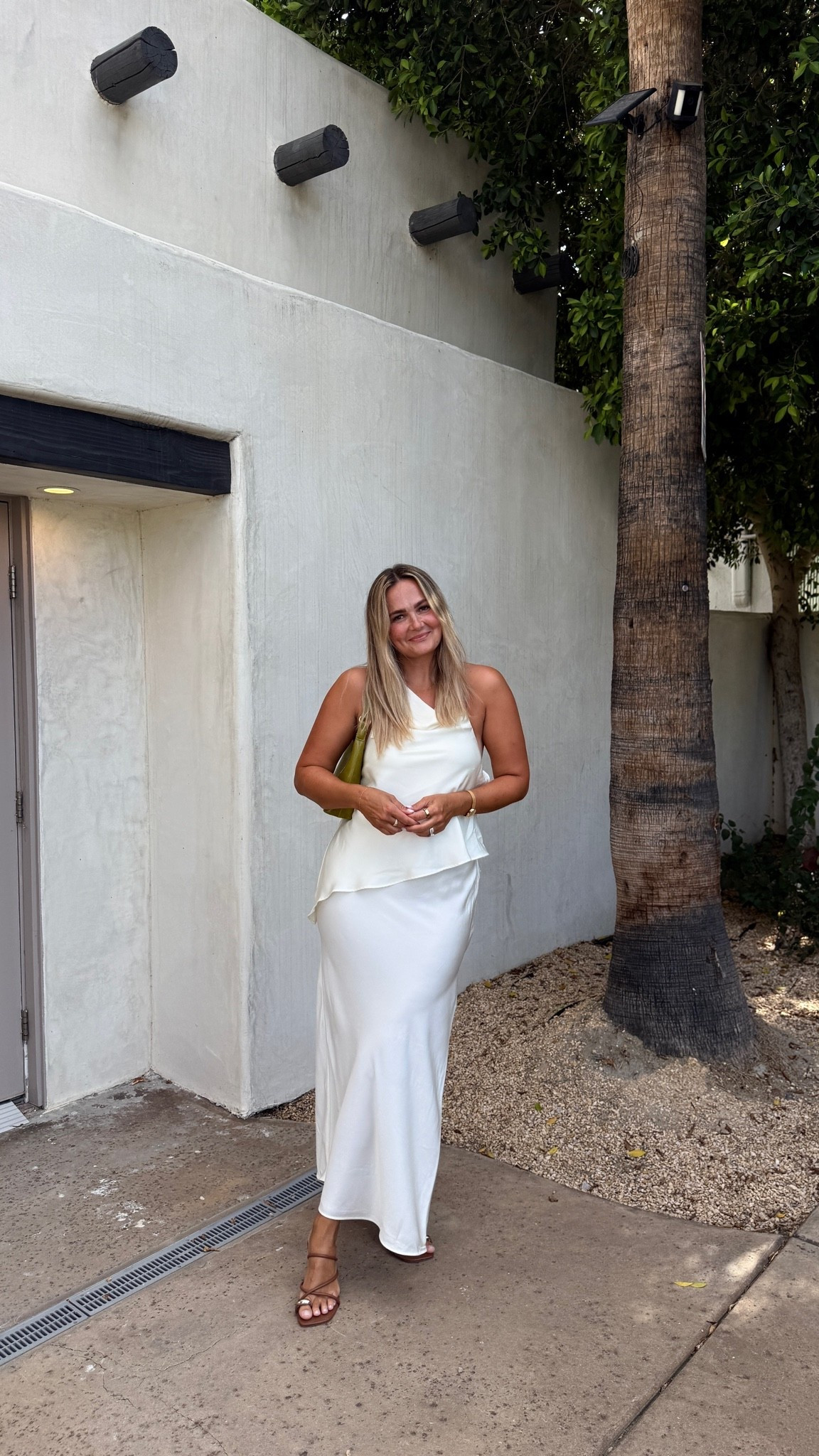 Satin dress / wedding guest dress
5’9 size medium

#LTKMidsize #LTKWedding #LTKSaleAlert