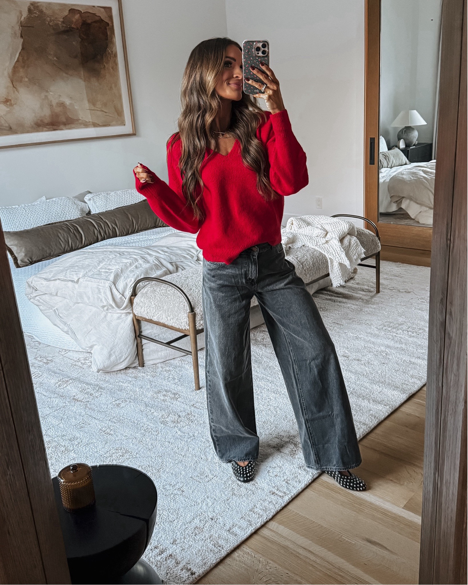 sweater / jeans / ballet flats all 40% off! 😍

#LTKHoliday #LTKSaleAlert