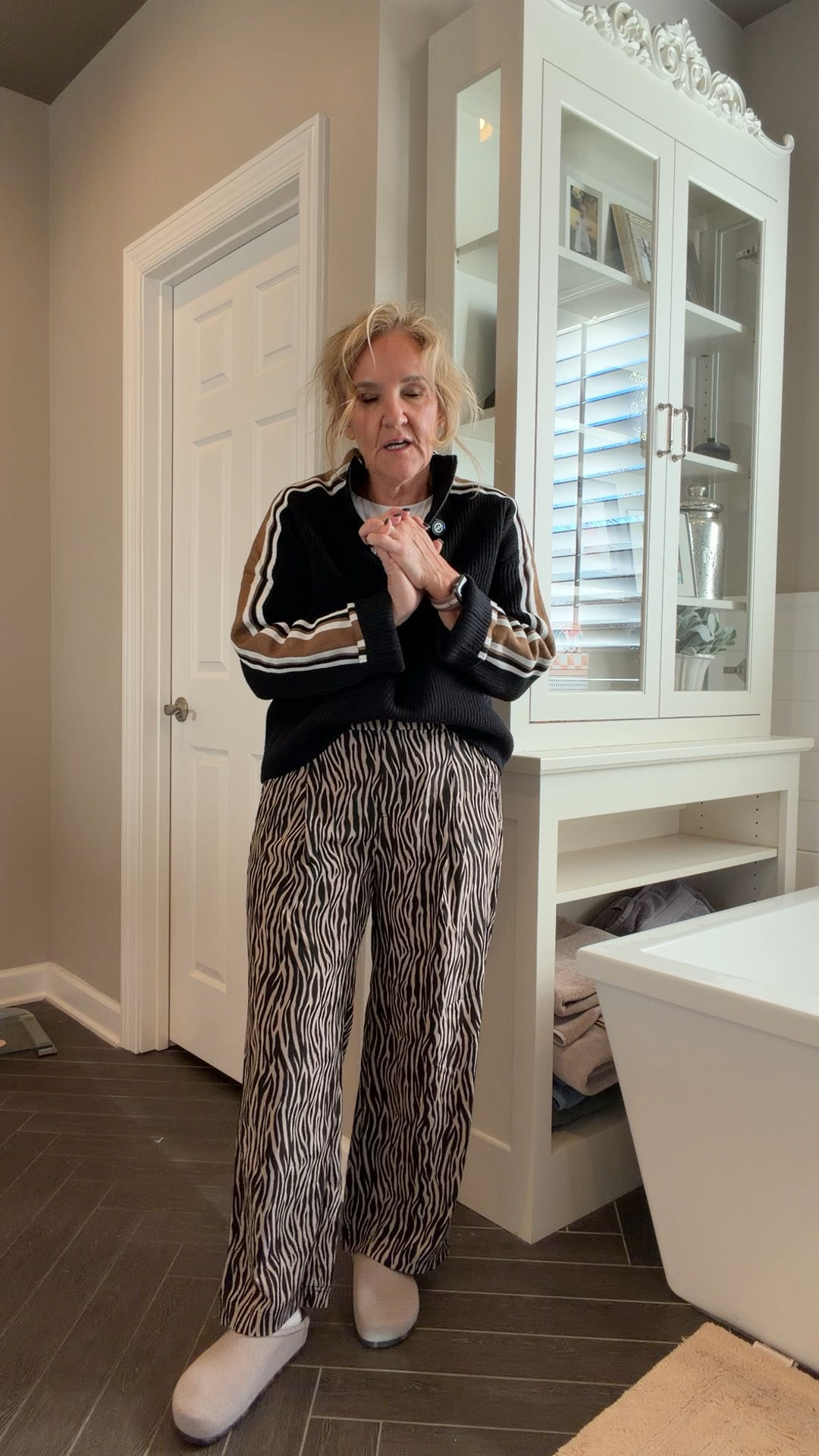 Loft lounge 60% off
Size medium sweater medium petite in pants. 
The pants I wouldn’t recommend a petite unless you are shorter than 5 foot three.
Robe I’m wearing the smaller size. Plenty of room. It’s great quality! 

#LTKSaleAlert #LTKTravel #LTKOver40