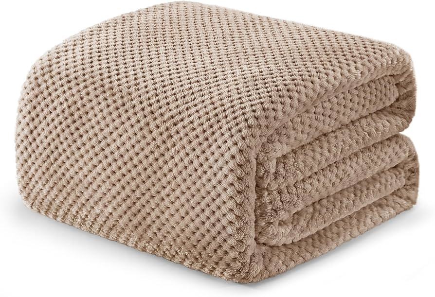 Exclusivo Mezcla Fleece Bed Blanket King Size, Super Soft and Warm Blankets for Couch, Sofa and B... | Amazon (US)