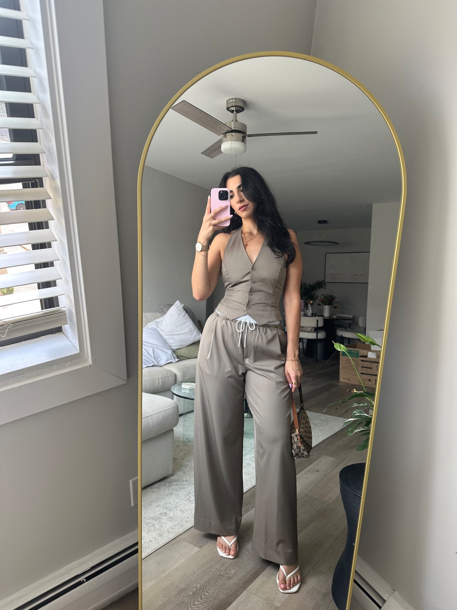 Halter neck suited top
Wide leg pants with white drawstring 
Kitten heels
