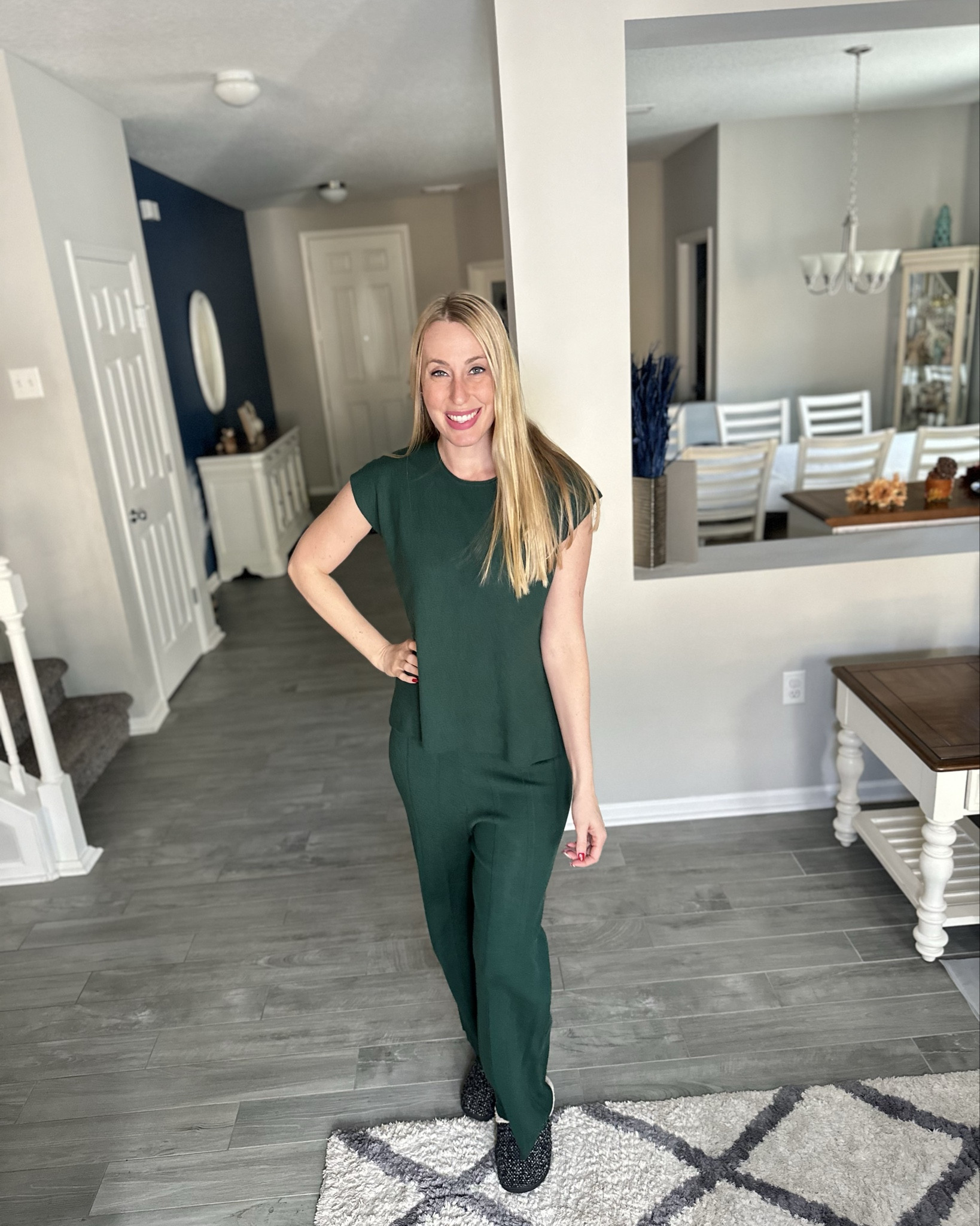 Dark green two piece set 
🖤 this set can be worn to relax in or be dressed up 
🖤 stretchy and soft sweater knit material
🖤 wearing size small, fits true to size 

#LTKStyleTip #LTKFindsUnder50 #LTKWorkwear