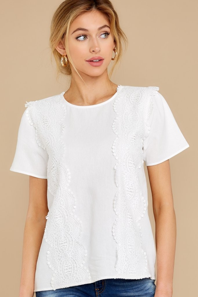 Meet You Here White Lace Top | Red Dress 