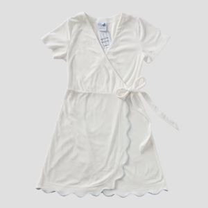 Women's Short White Robe | Weezie Towels