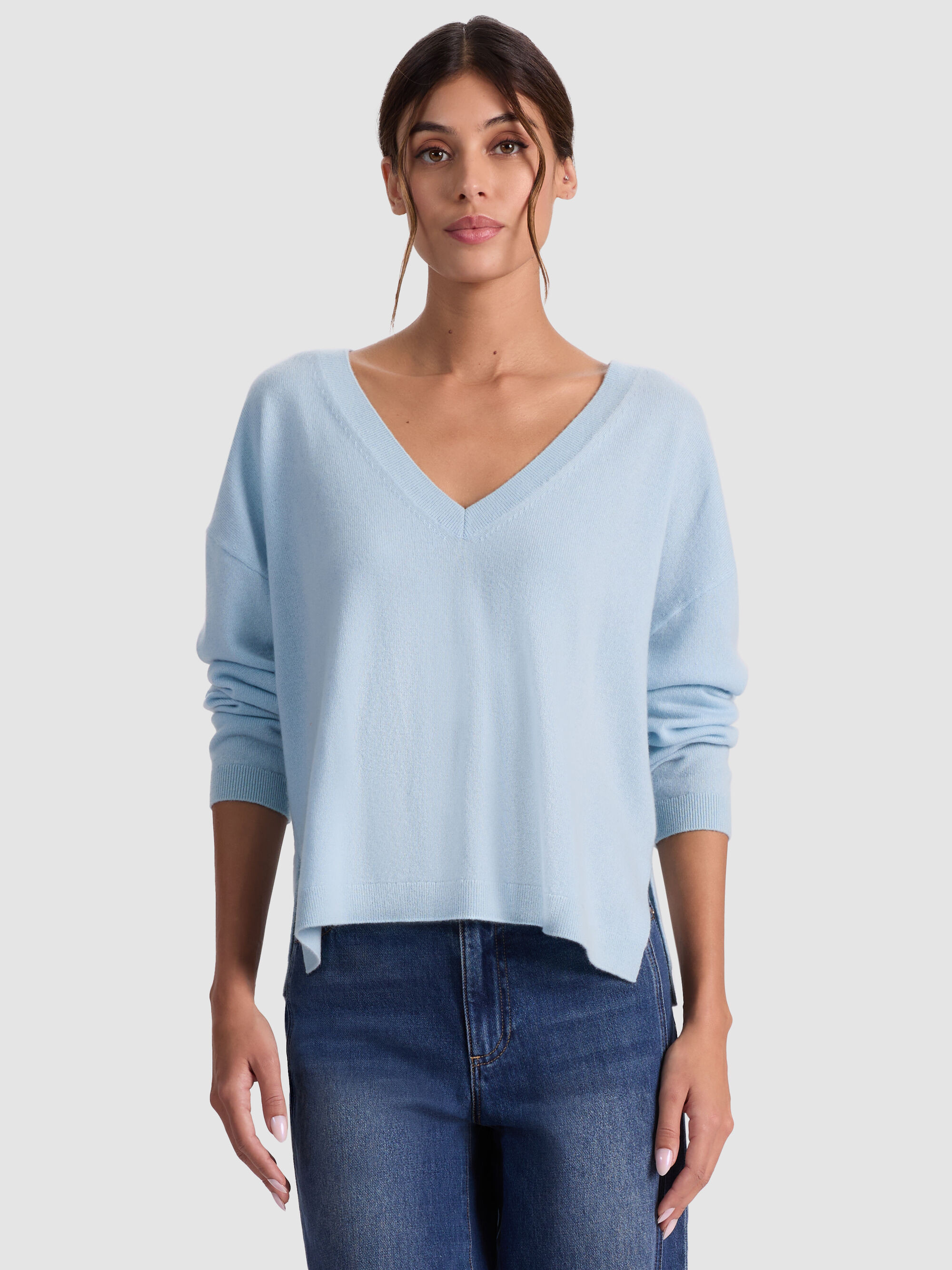 WILLIAMS CASHMERE PULLOVER | Alice + Olivia