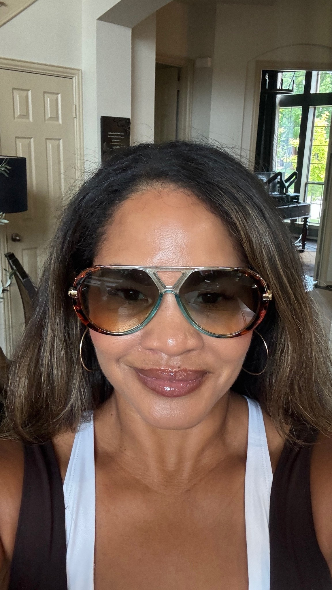 Love these sunnies! They come in several colors!