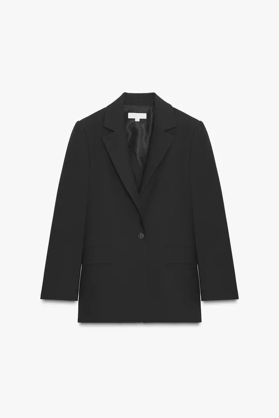 Blazer with lapel collar. Long sleeves with shoulder pads. Back vent with tie detail. Front flap ... | Zara US