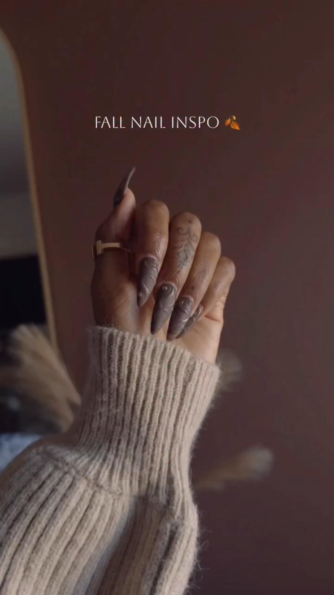 another chilly day, another Fall set 💅🏾🍂 here are some Fall press-ons that I’m loving 

#phillyinfluencer #nails #lifestyleinfluencer #fallnails🍁🍂 #fallnailinspo

#LTKStyleTip #LTKBeauty #LTKFindsUnder50