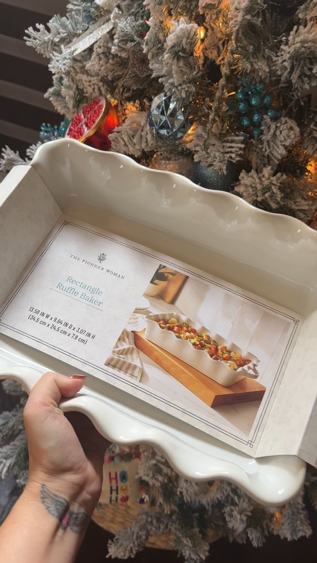 Perfect for Thanksgiving dish or a Christmas gift! This ruffle baker is so beautiful, elegant and looks expensive! Sure to wow all your guests or the hostess in your life! 

#LTKHoliday #LTKGiftGuide #LTKFindsUnder50

#LTKFindsUnder50 #LTKGiftGuide #LTKHoliday