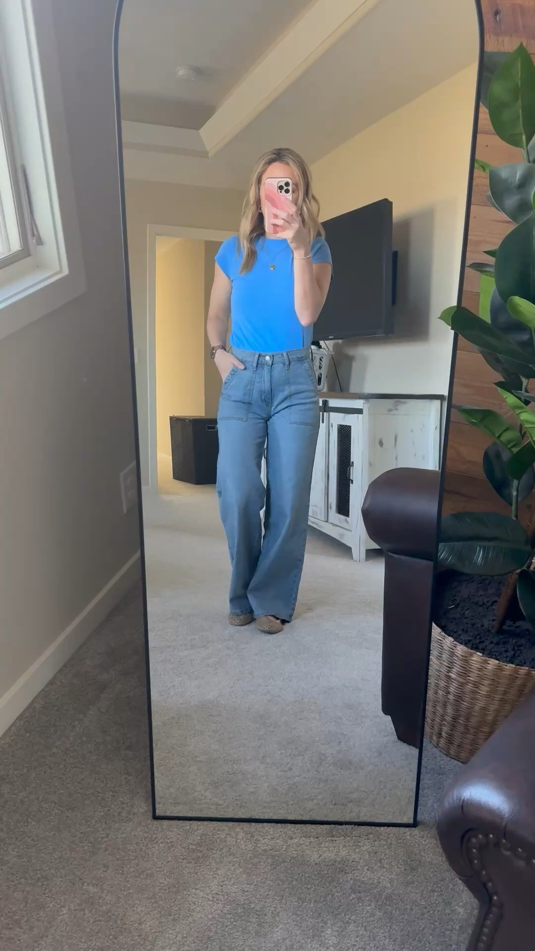 Walmart basic tee and jeans 

#LTKootd