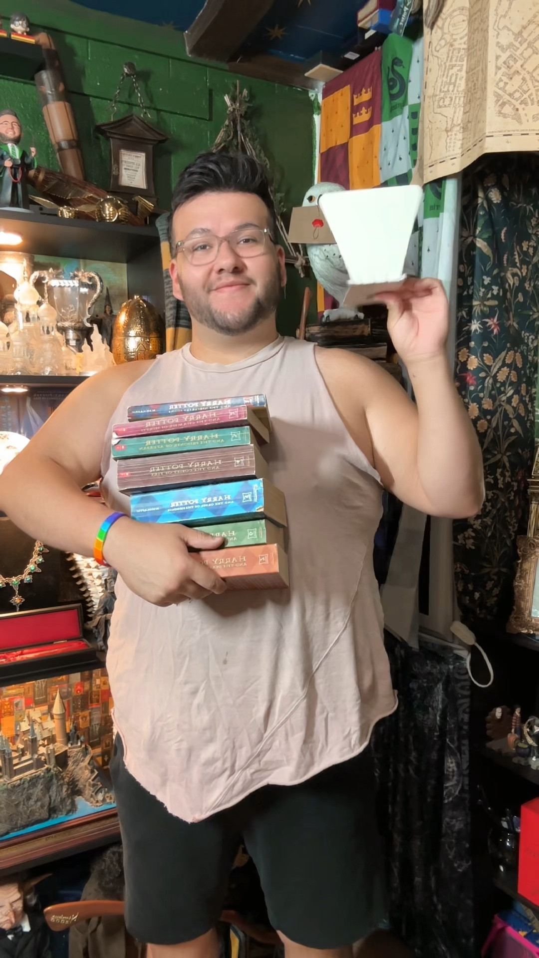 Floating books 