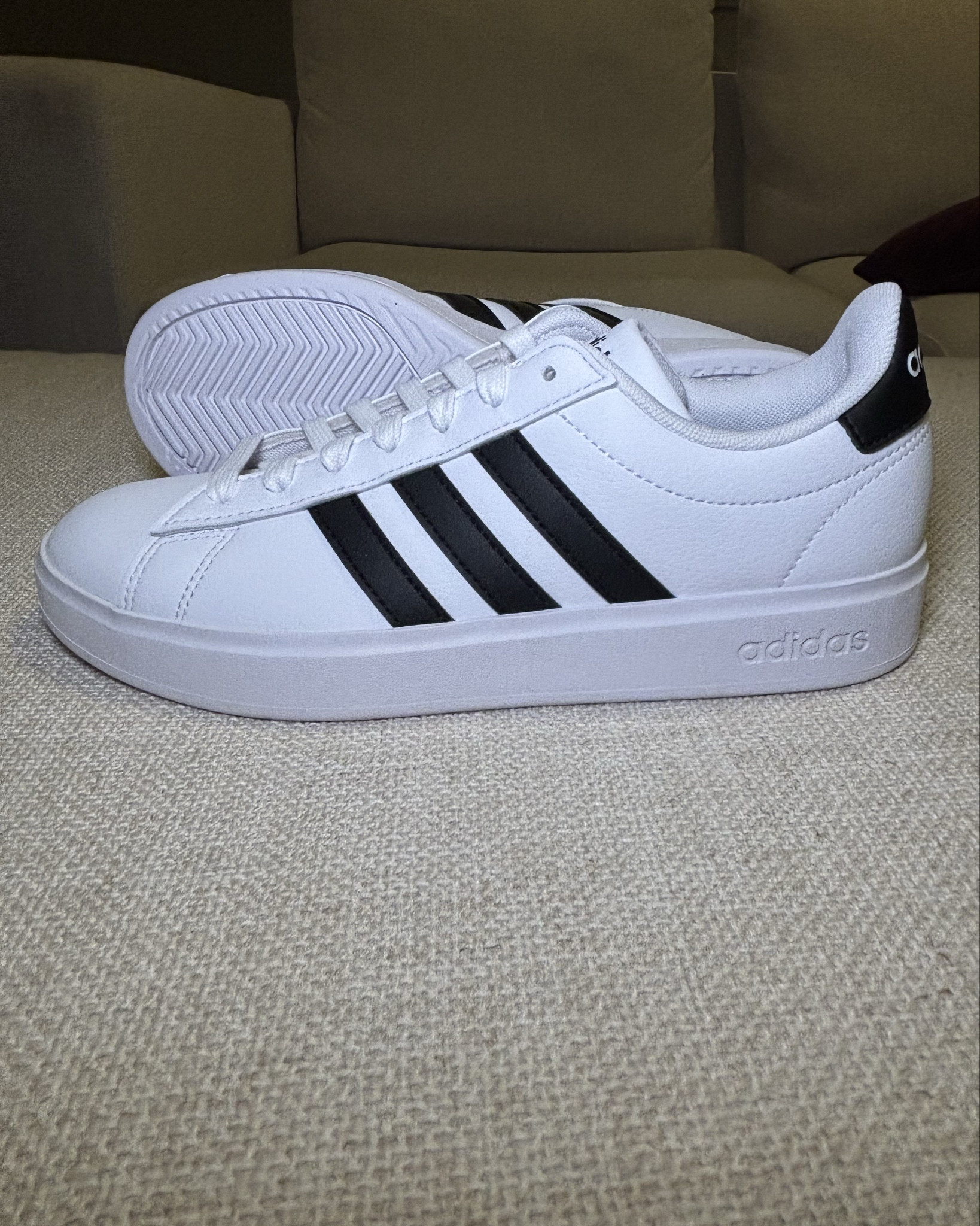 #Adidas #adidassneakers #adidasgrandcourt #adidasstyle #adidasshoes #adidasoriginals #adidaslife
#sneakerstyle #sneakeraddict #sneakerlovers #streetstyle #streetwearfashion #casualstyle #everydaystyle #minimalstyle #shopadidas #sneakerdeals #adidassale #adidaslove #whitekicks #whiteadidas #cleanstyle #minimalshoes

#LTKStyleTip #LTKOver40 #LTKShoeCrush