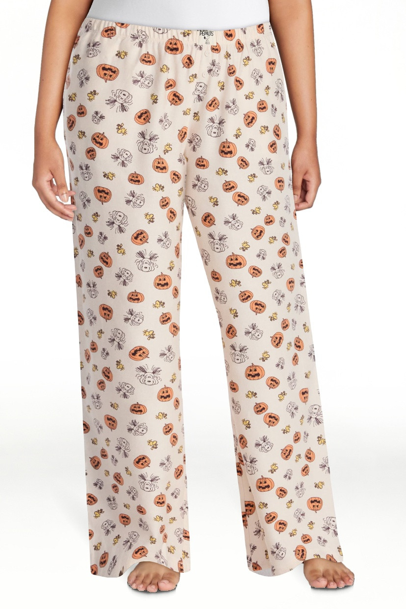 Peanuts Snoopy Women's and Women's Plus Pumpkin Sleep Pants, Sizes XS-2X | Walmart (US)