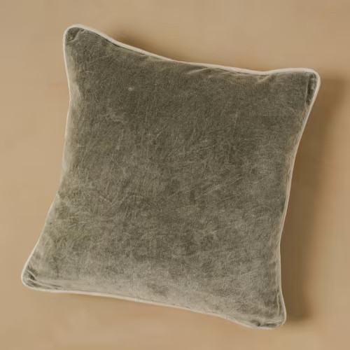 Heirloom Velvet Pillow | Magnolia