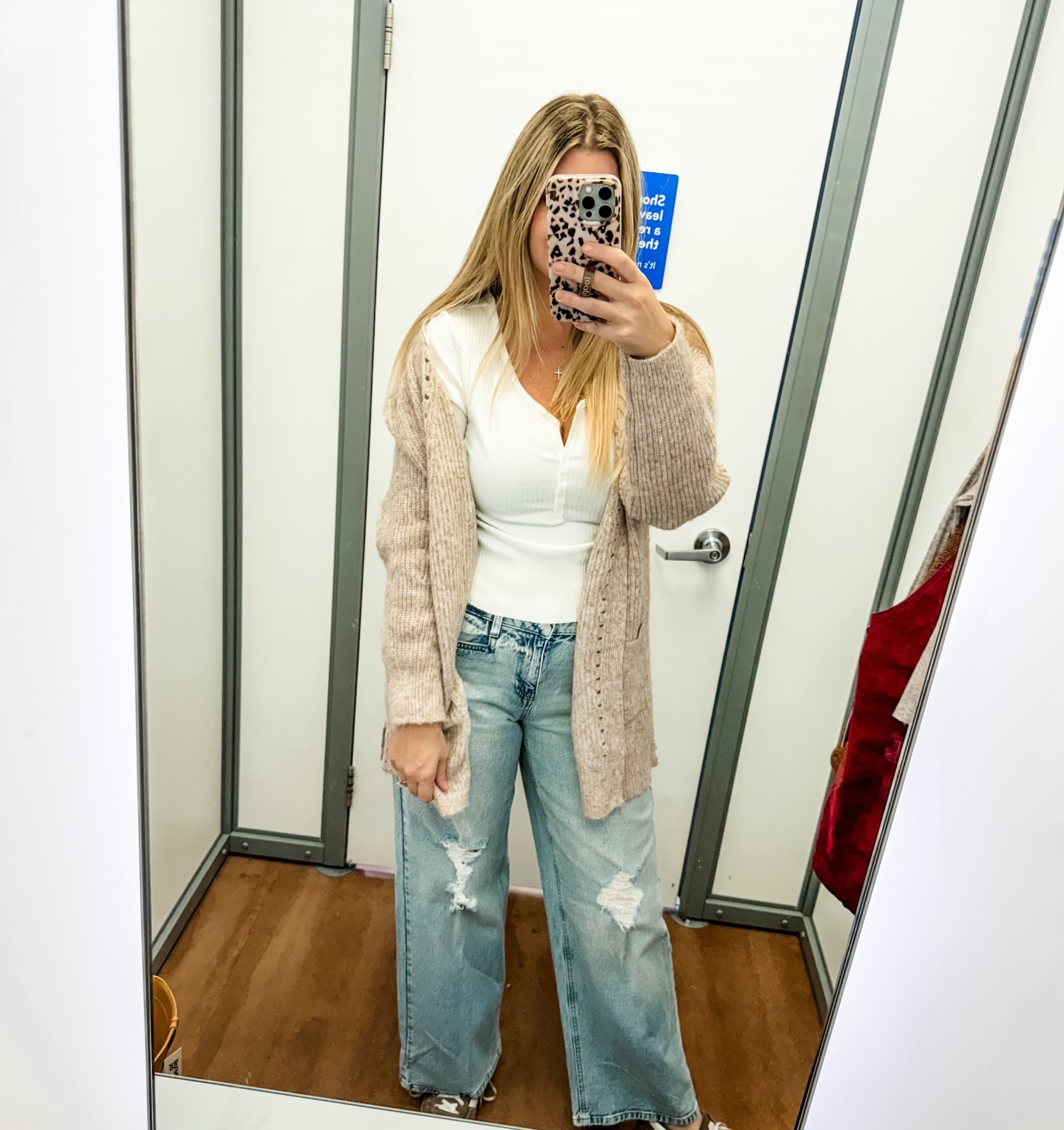 Cozy outfit from Walmart! This cardigan feels like a warm blanket 🎀🫶🏻 wearing a size M in the cardigan and size 8 in the jeans 

#LTKFindsUnder50 #LTKStyleTip #LTKTall
